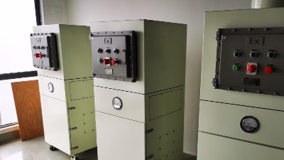 執(zhí)信環(huán)保粉塵防爆,整機(jī)防爆工業(yè)吸塵器,凈化粉塵污染！